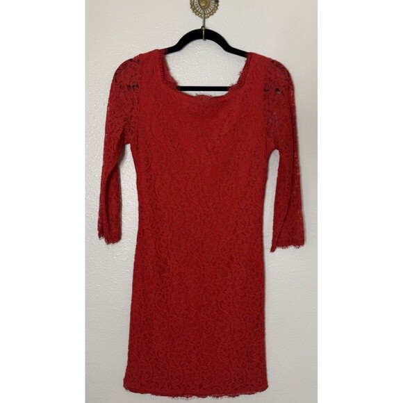 Diane Von Furstenberg Zarita in Hot Coral Lace Zip V-back Dress  Size 6 - Picture 1 of 8